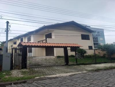 Sobrado para Venda, em Caxias do Sul, bairro Cidade Nova, 3 dormitrios, 2 banheiros, 1 vaga