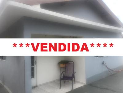 Casa para Venda, em Ourinhos, bairro VILA CALIFRNIA, 2 dormitrios, 1 banheiro, 1 sute