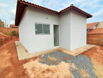 Casa para Venda, em Mococa, bairro Residencial Carlito Quilici, 2 dormitrios, 1 banheiro