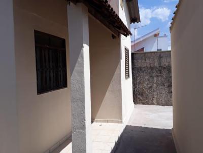 Casa para Locao, em Ibat, bairro Vila Santa Terezinha, 2 dormitrios, 1 banheiro, 1 vaga
