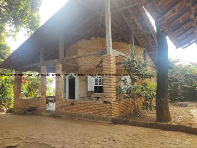 Stio para Venda, em Pedro Leopoldo, bairro NOVO CAMPINHO, 3 dormitrios, 2 banheiros, 4 vagas