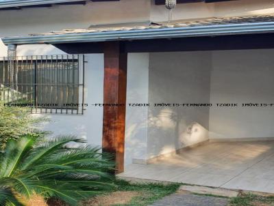 Casa para Venda, em Pedro Leopoldo, bairro ROBERTO BELISRIO, 3 dormitrios, 2 banheiros, 1 sute, 2 vagas