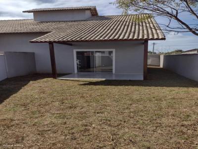 Casa para Venda, em Cabo Frio, bairro Vila do Per, 2 dormitrios, 2 banheiros, 1 sute, 1 vaga