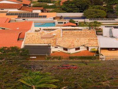 Casa para Venda, em Campo Mouro, bairro Centro, 2 dormitrios, 1 banheiro, 1 sute, 2 vagas