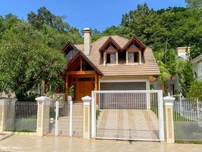 Casa para Venda, em Santa Cruz do Sul, bairro Higienpolis, 3 dormitrios, 3 banheiros, 1 sute, 2 vagas