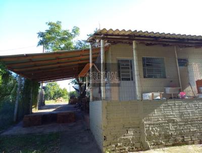 Casa para Venda, em Cachoeira do Sul, bairro Barcelos, 2 dormitrios, 1 banheiro, 1 vaga