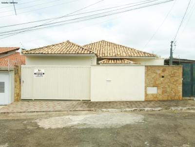 Casa para Venda, em Alfenas, bairro Jardim Vista Alegre, 4 dormitrios, 3 banheiros, 2 sutes, 2 vagas