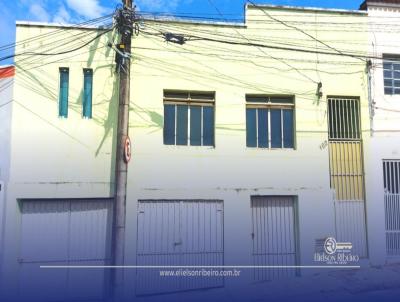 Casa para Venda, em Campo Belo, bairro Centro, 3 dormitrios, 1 banheiro, 2 vagas