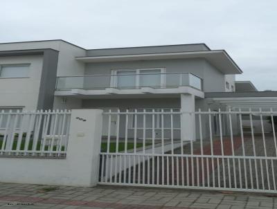 Casa para Venda, em Bombinhas, bairro Zimbros, 2 dormitrios, 3 banheiros, 3 sutes, 5 vagas