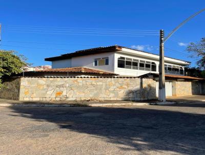 Sobrado para Venda, em Caldas Novas, bairro CALDAS NOVAS GO, 5 sutes