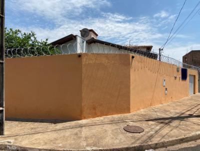 Casa para Venda, em Uberaba, bairro So Jos, 2 dormitrios, 1 banheiro, 2 vagas