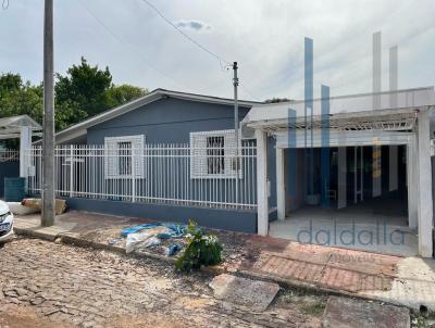 Casa para Venda, em Frederico Westphalen, bairro Jardim Primavera, 3 dormitrios, 2 banheiros, 2 vagas