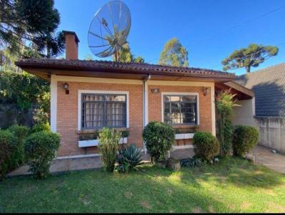 Casa para Venda, em Campos do Jordo, bairro Vila Cristina, 3 dormitrios, 2 banheiros, 1 sute, 3 vagas