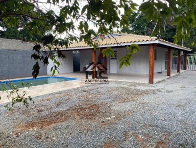 Casa para Venda, em Pinhalzinho, bairro Bairro do Areal, 2 dormitrios, 2 banheiros, 5 vagas