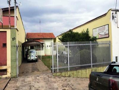 Casa para Venda, em So Jos do Rio Pardo, bairro Centro, 3 dormitrios, 2 banheiros, 1 sute