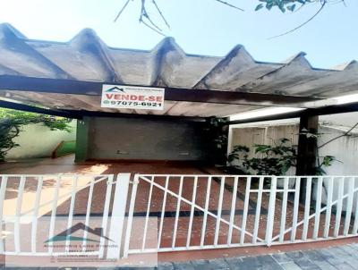 Casa para Venda, em So Paulo, bairro Tatuap, 4 dormitrios, 2 banheiros, 2 vagas