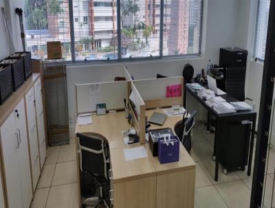 Sala Comercial para Locao, em So Paulo, bairro Vila Andrade, 1 dormitrio, 1 banheiro, 1 vaga