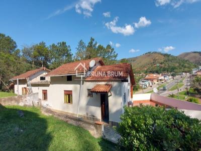 Stio para Venda, em Terespolis, bairro Pessegueiros, 3 dormitrios, 1 banheiro, 1 sute, 2 vagas