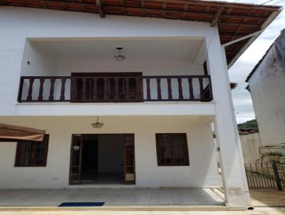 Casa / Sobrado para Venda, em Ubatuba, bairro CENTRO, 3 dormitrios, 3 sutes, 1 vaga