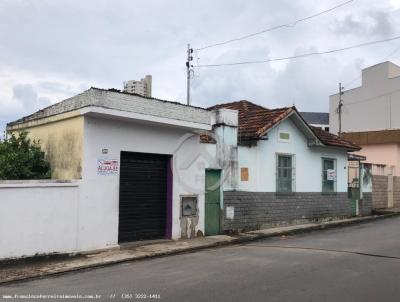 Casa para Locao, em Varginha, bairro Vila Martins, 3 dormitrios, 1 banheiro