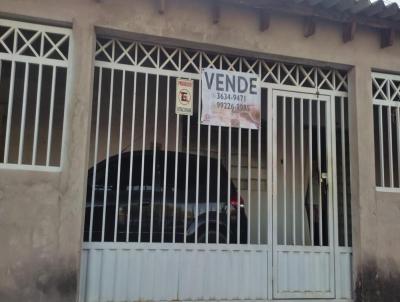 Casa para Venda, em Cuiab, bairro Grande Terceiro, 4 dormitrios, 2 banheiros, 1 sute