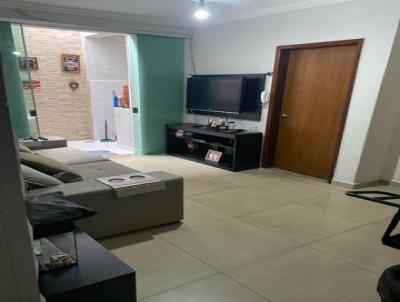 Apartamento para Venda, em Contagem, bairro Santa Cruz Industrial, 3 dormitrios, 2 banheiros, 1 vaga