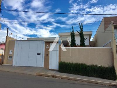 Casa para Venda, em Campestre, bairro Centro, 3 dormitrios, 3 banheiros, 1 sute, 4 vagas