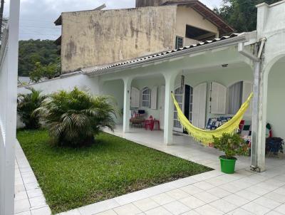 Casa para Venda, em Guaratuba, bairro Centro, 4 dormitrios, 3 banheiros, 2 sutes, 3 vagas
