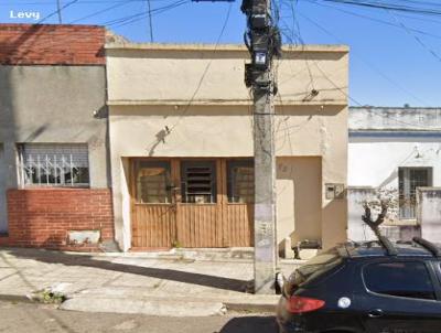 Casa para Venda, em Santana do Livramento, bairro Centro, 2 dormitrios, 1 banheiro