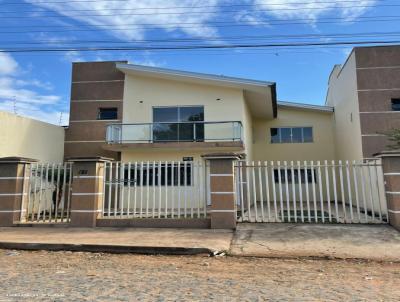 Casa para Venda, em Jaguariaíva, bairro Jardim Nossa Senhora de Fátima, 2 dormitórios, 1 banheiro, 1 suíte, 1 vaga