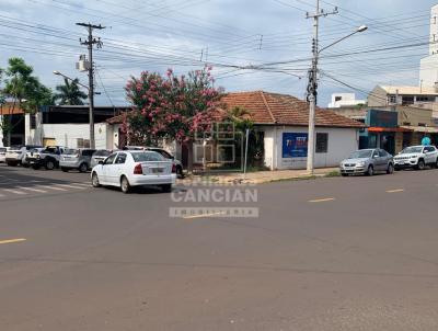 Residencial e Comercial para Venda, em Santa Rosa, bairro Centro, 2 dormitrios, 2 banheiros, 4 vagas