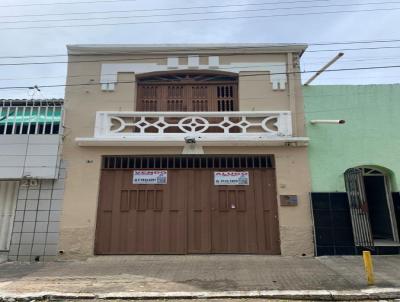 Casa para Venda, em Crato, bairro Centro, 6 dormitrios, 3 banheiros, 1 sute, 1 vaga