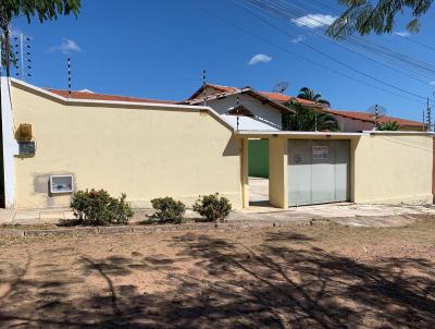 Casa para Venda, em Crato, bairro Grangeiro, 3 dormitrios, 2 banheiros, 1 sute, 3 vagas