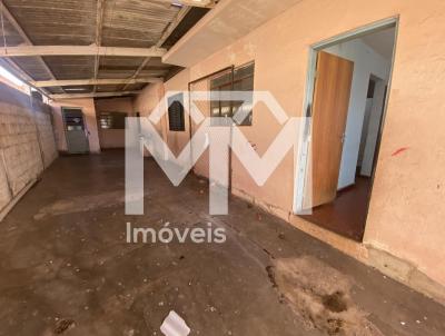 Casa para Venda, em Itapira, bairro Vila Ilze, 2 dormitrios, 1 banheiro, 4 vagas