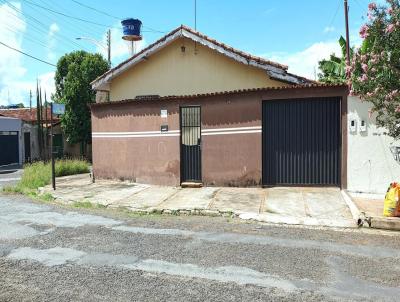 Casa para Venda, em Caldas Novas, bairro Estancia dos Buritis, 3 dormitrios, 1 banheiro, 2 vagas