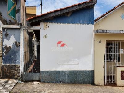 Casa para Venda, em Piracaia, bairro CENTRO, 2 dormitórios, 2 banheiros, 1 suíte