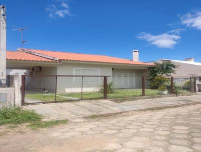 Casa para Venda, em So Loureno do Sul, bairro NAVEGANTES, 3 dormitrios, 1 banheiro, 1 vaga