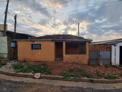 Casa para Venda, em Getulina, bairro Vila Vivan, 2 dormitrios, 1 banheiro