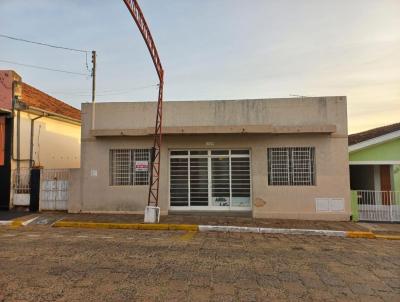 Casa para Venda, em Getulina, bairro Centro, 2 banheiros