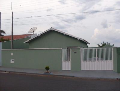 Casa para Venda, em Lins, bairro Junqueira, 2 dormitrios, 7 vagas