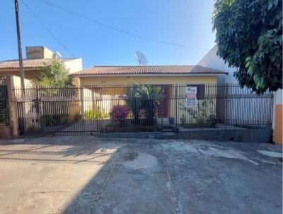 Comercial para Venda, em Umuarama, bairro Zona IV, 5 dormitrios, 3 banheiros, 4 vagas