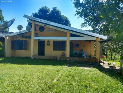 Stio para Venda, em Cachoeiras de Macacu, bairro Centro (Sambaetiba), 2 dormitrios, 3 banheiros, 1 sute