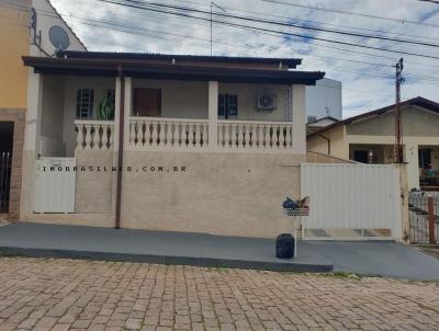Casa para Venda, em So Jos do Rio Pardo, bairro Centro, 4 dormitrios, 2 banheiros, 3 vagas