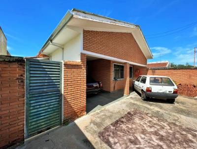 Casa para Venda, em Mococa, bairro Jardim Santa Clara, 3 dormitrios, 2 banheiros, 1 sute, 3 vagas