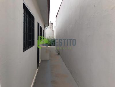 Casa para Venda, em Catanduva, bairro Loteamento Cidade Jardim, 2 dormitórios, 1 banheiro, 2 vagas