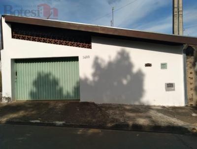 Casa para Venda, em Mogi Guau, bairro Jardim Novo II, 2 dormitrios, 1 banheiro, 3 vagas