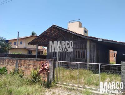 Casa para Venda, em Balnerio Barra do Sul, bairro Centro, 3 dormitrios, 1 banheiro, 1 vaga