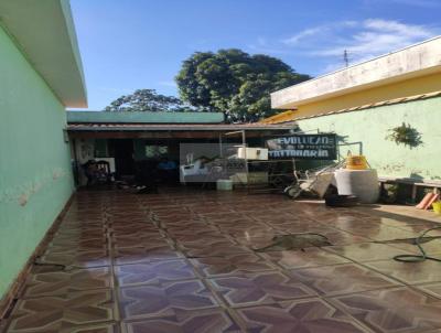 Casa para Venda, em So Sebastio do Paraso, bairro Jardim da Acacias, 3 dormitrios, 1 banheiro, 2 vagas