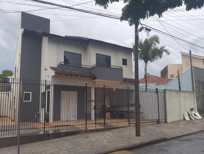 Casa / Sobrado para Venda, em Paranava, bairro Centro, 3 dormitrios, 4 banheiros, 2 sutes, 2 vagas