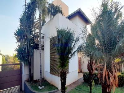 Casa para Venda, em Piratininga, bairro Residencial Primavera, 3 dormitórios, 4 banheiros, 3 suítes, 4 vagas